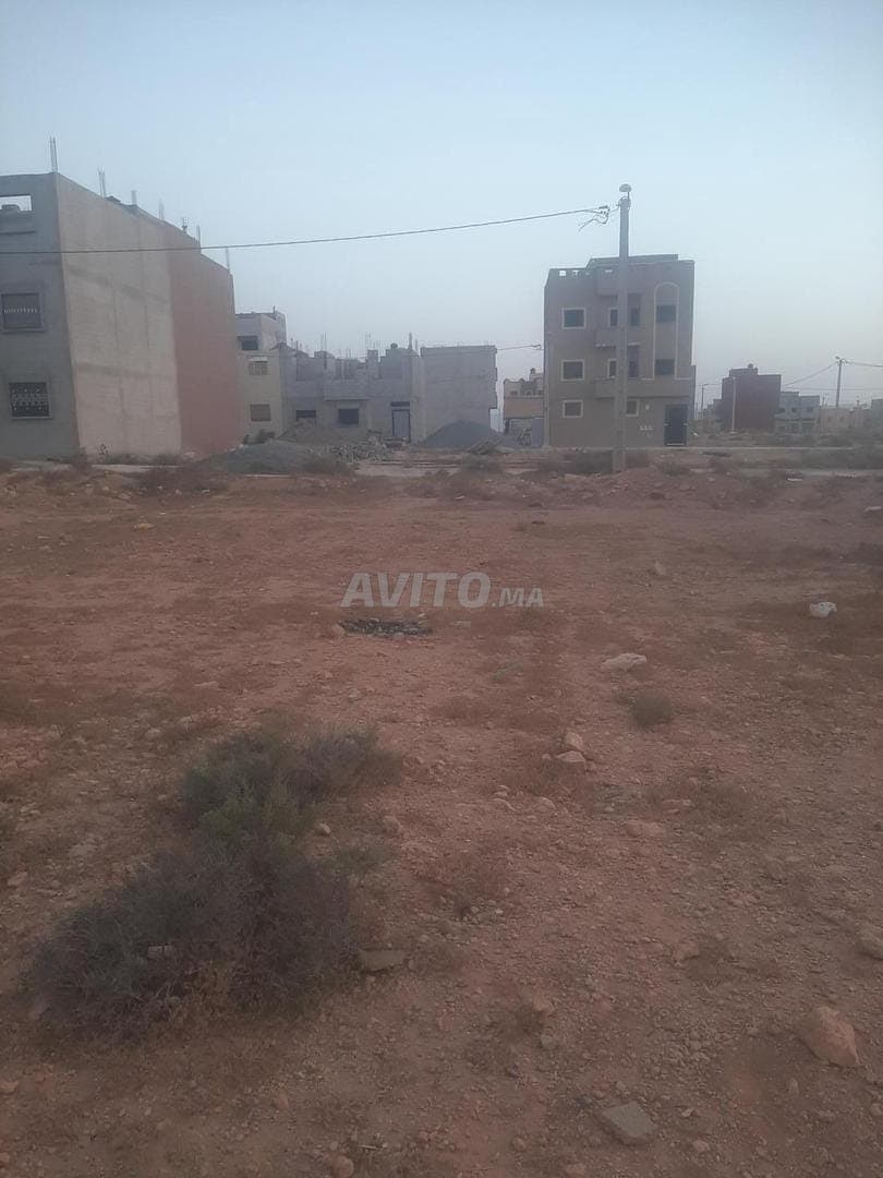 Terreno urbanizado y con título en venta, ideal para vivienda o comercio