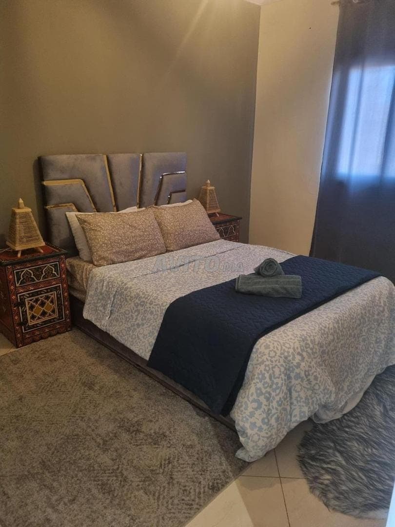 Gemeubileerd duplexappartement van 145m2 te huur