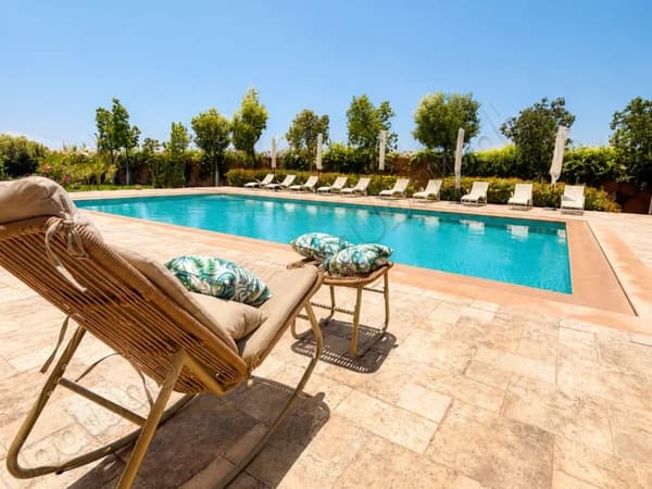 Domaine de l’Olivier — Villa avec piscine privée