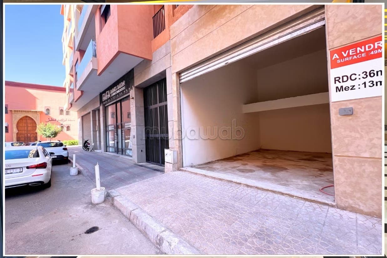 Shop 49 m² to rent in Semlalia Guéliz
