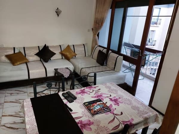 استديو مفروش جميل للإيجار في Hassan Centre Ville. مساحة 33 م². مفروش جيداً