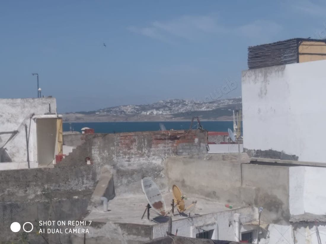 Vente maison à Médina 900.000dh prix fixe. Surface de 150 m². Belle vue sur mer