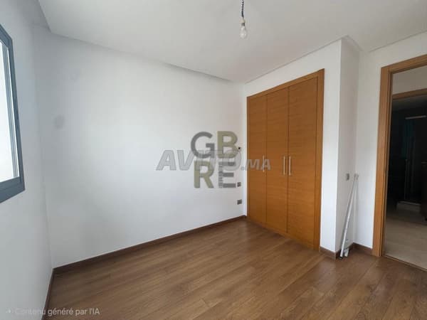 Bel appartement vide en location à Prestigia