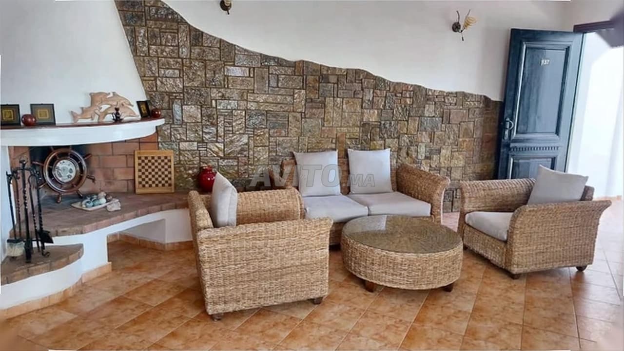 VILLA RENOVADA EN ALQUILER – MANSOURIA