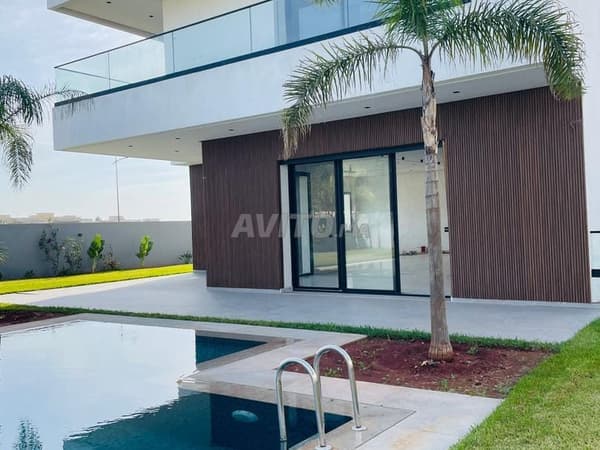 Superb 1225m Villa in La Ville Vert Bouskoura