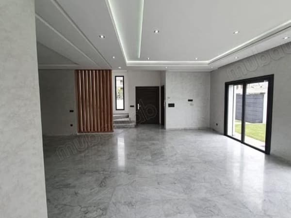 Villa Moderne à Sonaba Founty a louer 220m²