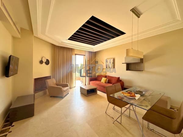 Studio à vendre avec piscine – Route de Casablanca