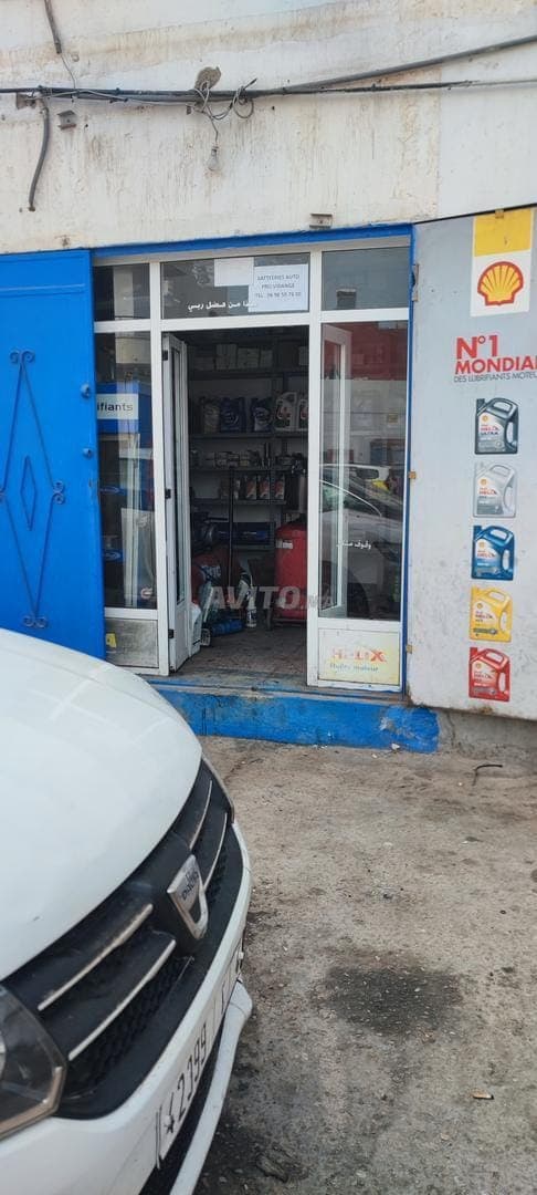 Eccellente fondo commerciale in via Fès, stazione Bétouar