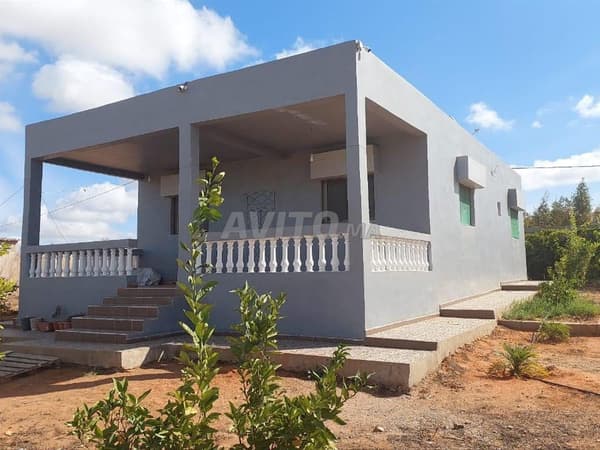 Ferme titrée 9000m2 kamouni