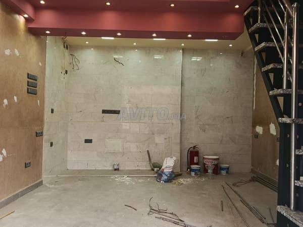 SE ALQUILA LOCAL COMERCIAL-DIOR MARJANE