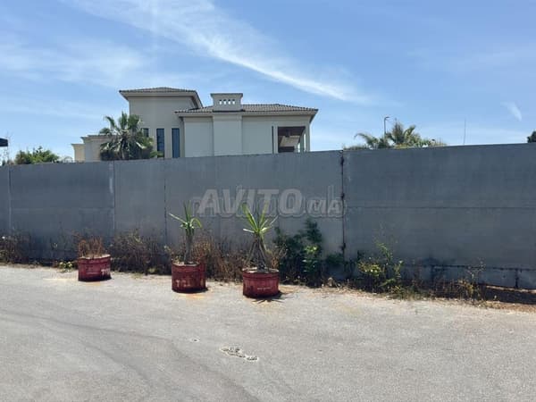 FOR SALE LAND 1093M² IN ANFA