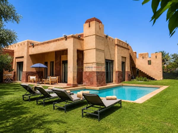 Villa meublée avec piscine privée