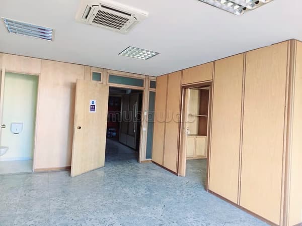 Oficina en una ubicación estratégica
