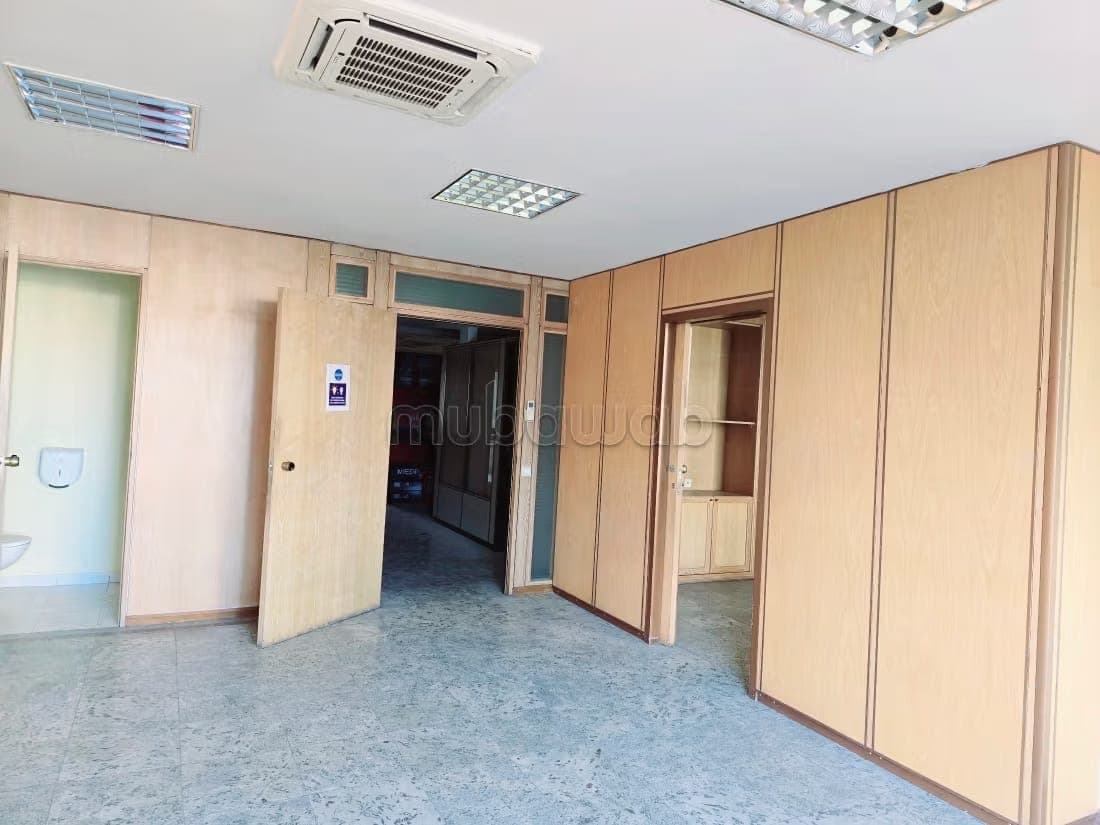 Oficina en una ubicación estratégica