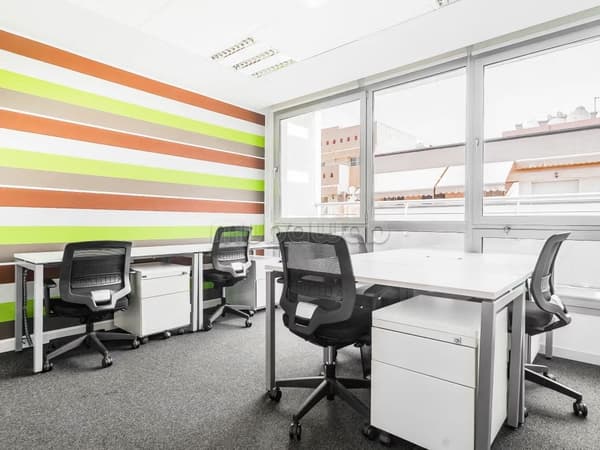 Büro für 5 Personen in CASABLANCA, Abdelmoumen