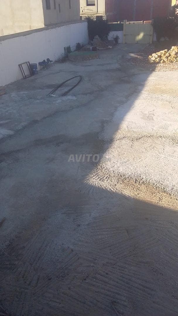 A walled plot of land for rent