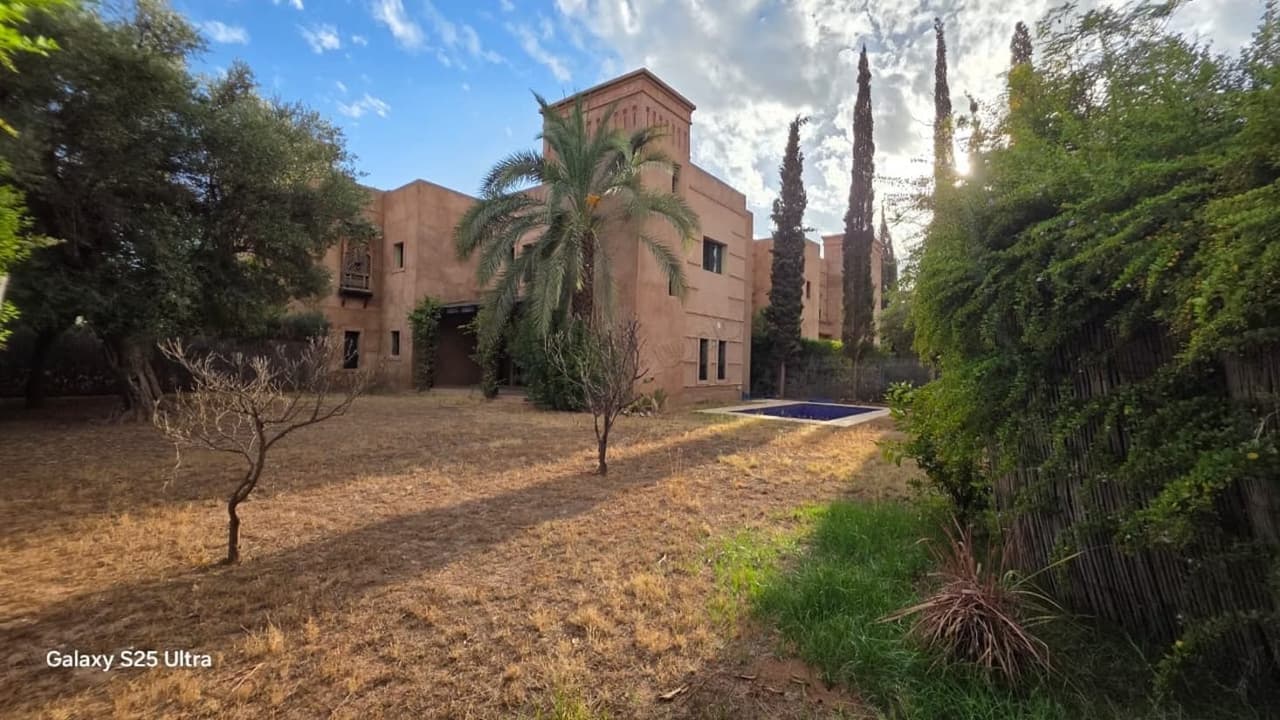 Villa Riad avec Piscine Privée en Résidence