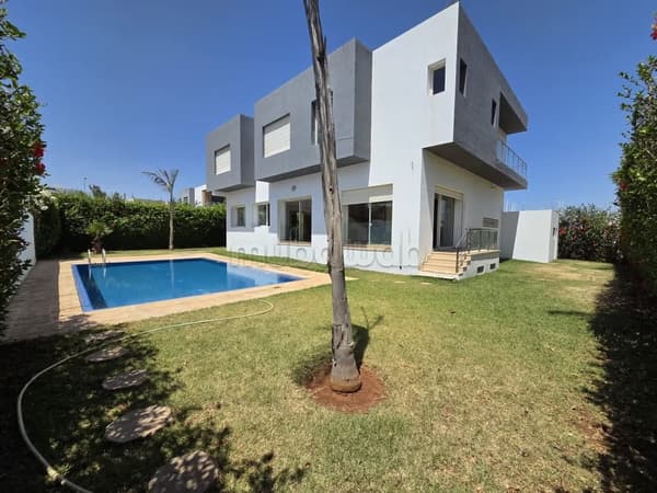 Villa neuve jamais habitée à vendre Bouskoura ville