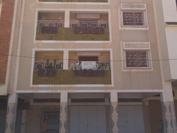 Vente immeuble R plus 2 2 façades - titré
