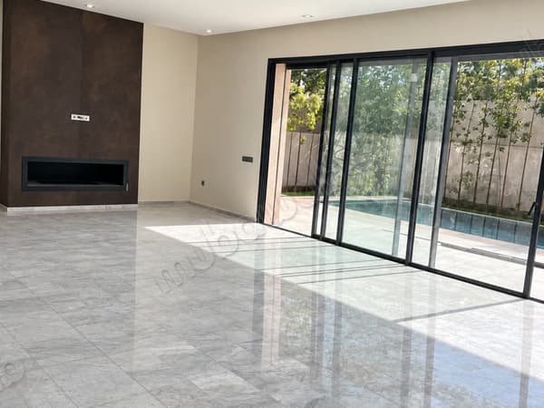 Villa neuve moderne vide 4ch piscine à louer kech