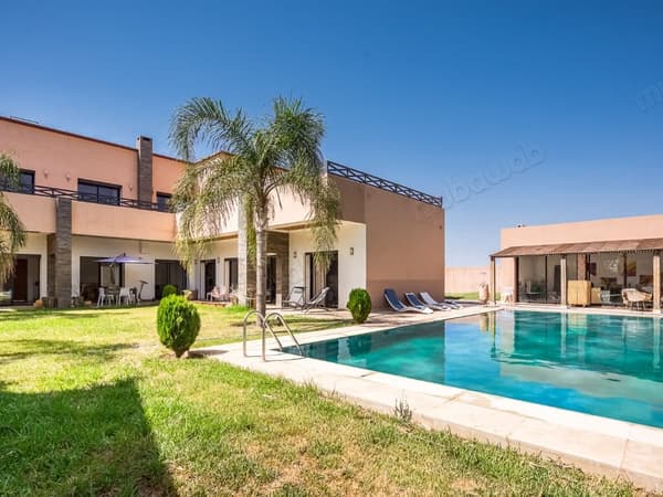 Villa à louée Route de Fez