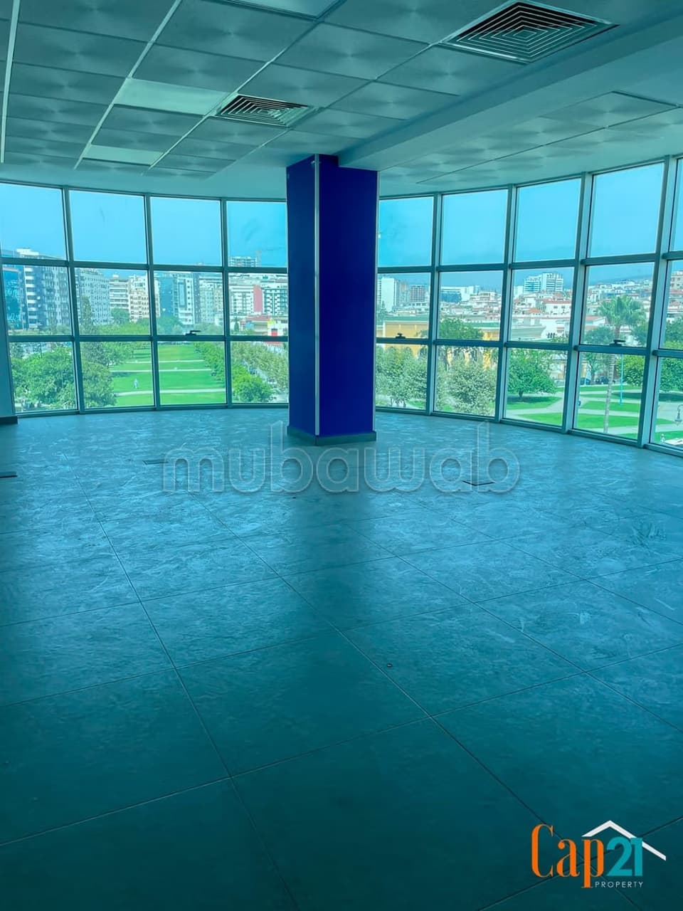 Bureau à louer – 105 m² – Emplacement premium