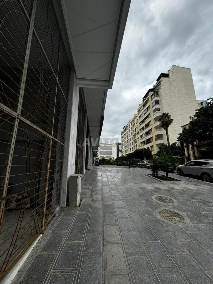 NEW COMMERCIAL PREMISES FOR RENT