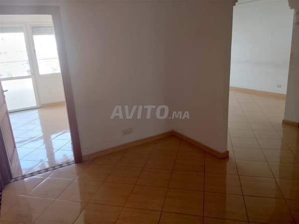 Ufficio di 110 m² con ascensore e garage