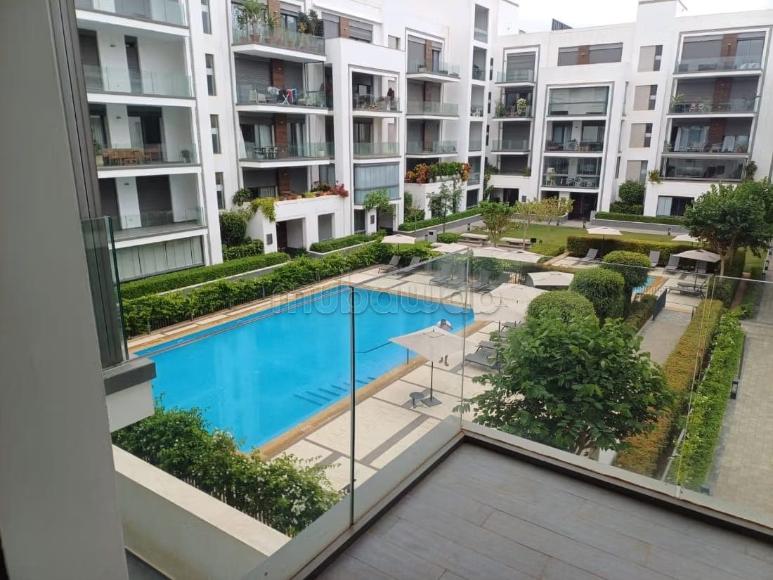 À loué superbe appartement à Rabat Square Souissi