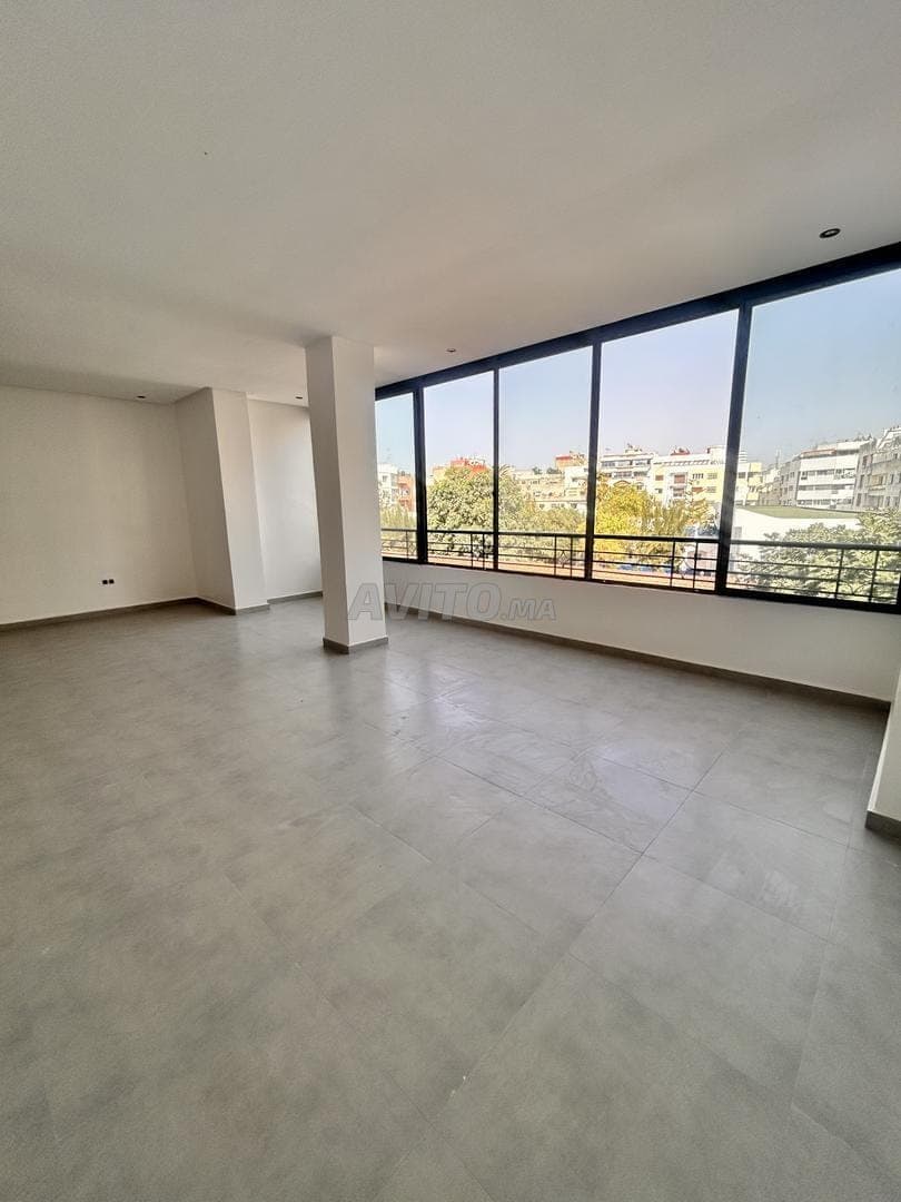 Bureaux à louer emplacement stratégique