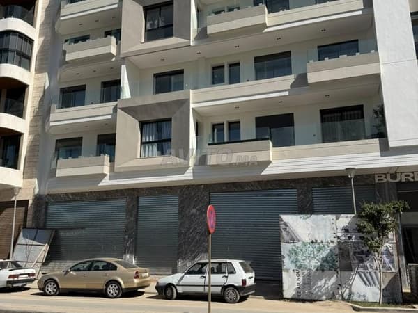 Magasin commercial à la vente sur boulevard OCP