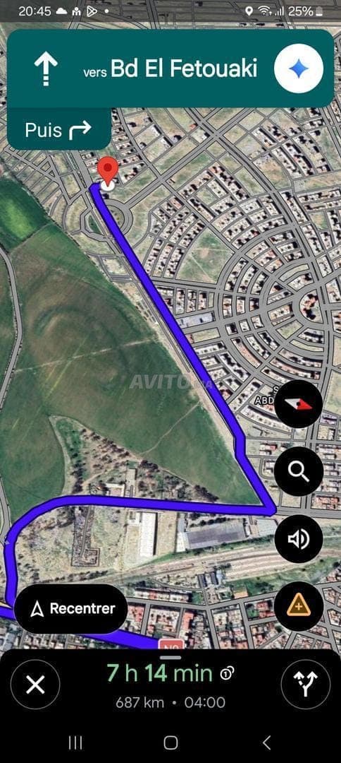 Commercieel terrein met R+3 in Sidi Abdelkarim, Settat.