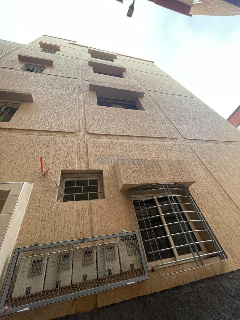 Immeuble à vendre 90 m² à Salé