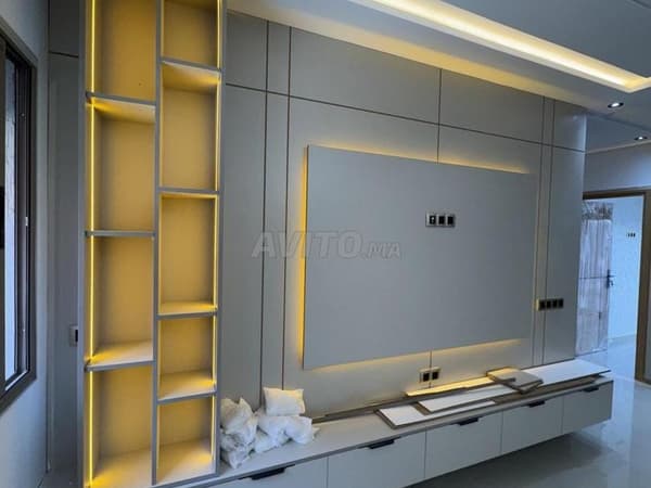 Amateurs de grandeur et de beauté, appartement près de Carrefour