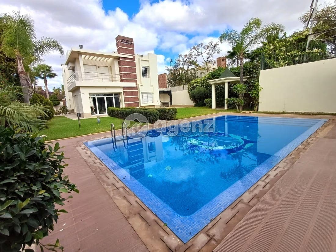 Villa te koop 903 m², 5 slaapkamers Bouskoura Bouskoura