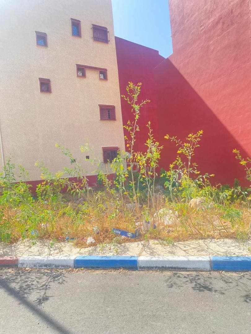 Terreno de 155 m² con título de parcelación Alhana2