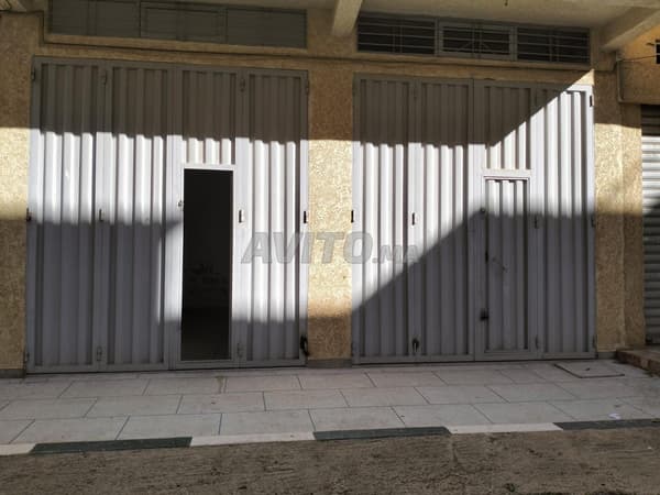 Commercial premises for sale
