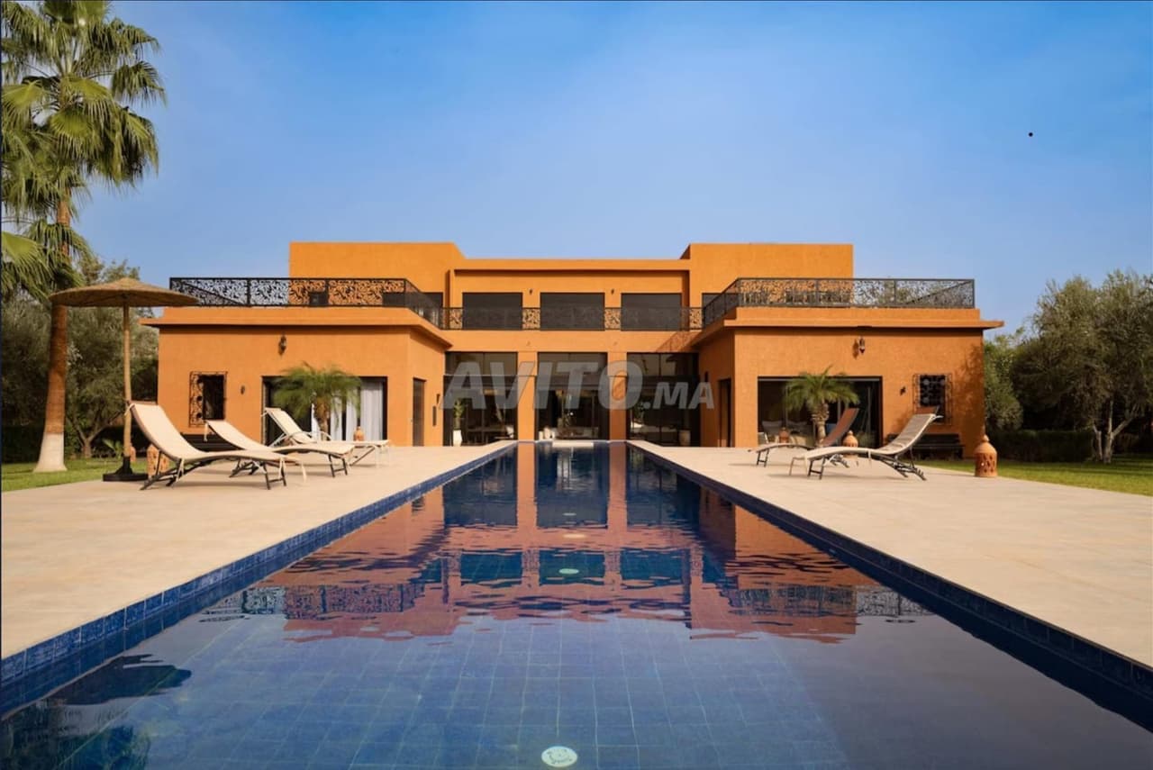Villa de Prestige à Vendre – Palmeraie Annakhil
