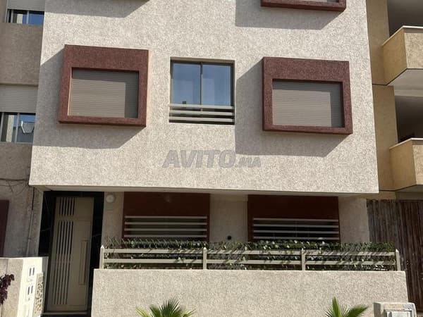 Appartement 3 chambres très bon emplacement