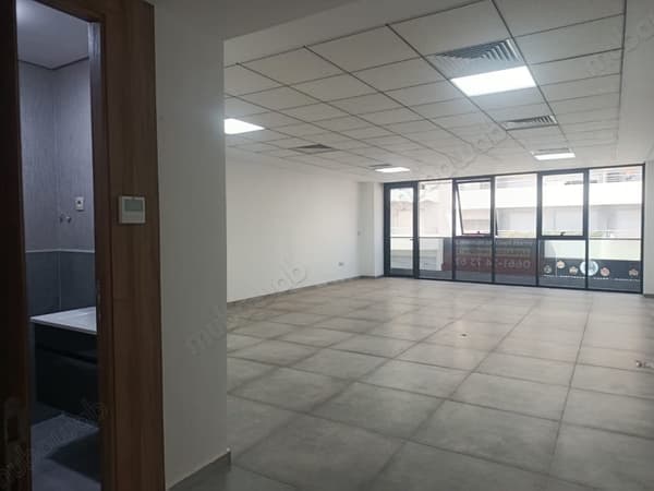 Plateau de bureaux à louer, 74 m², Anoual