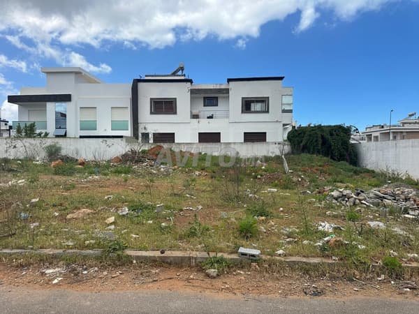 🏡 À VENDRE – Terrain nu pour villa 3 façades