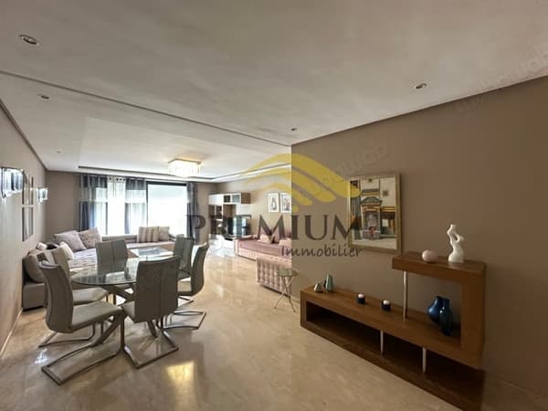 Tres bel appartement meublé à la location