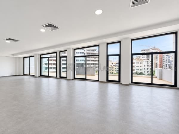 PLATEAU DE BUREAU 375M BOULEVARD D’ANFA