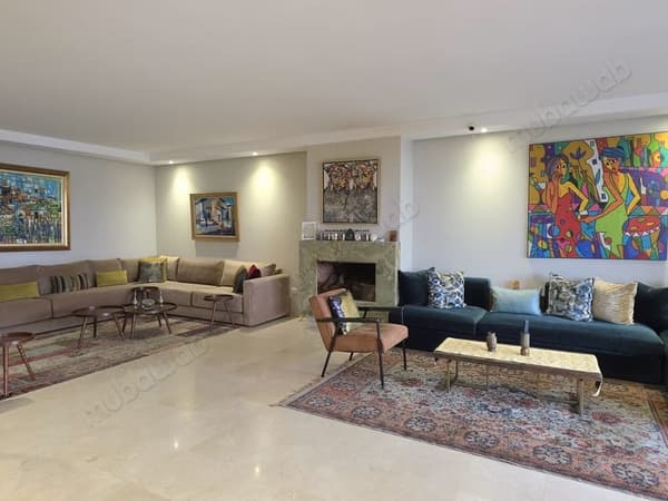 A VENDRE – Appartement Luxueux de 167 m²