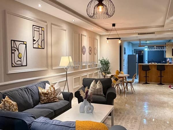 Élégant 2 chambres avec terrasse et vue piscine