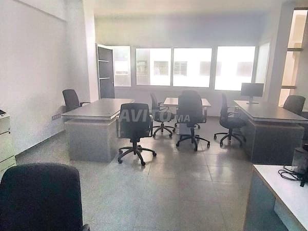 plateau bureau au centre