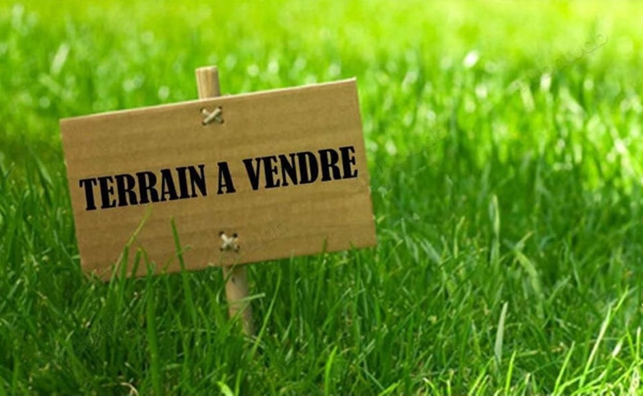 Te koop – perceel van 1100 m² in Hay Riad