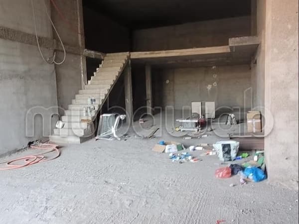 Commercial Space for Sale on Boulevard Med 6. Area of 210 m²