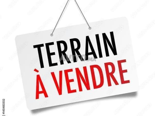 Terrain 3 façades à vendre