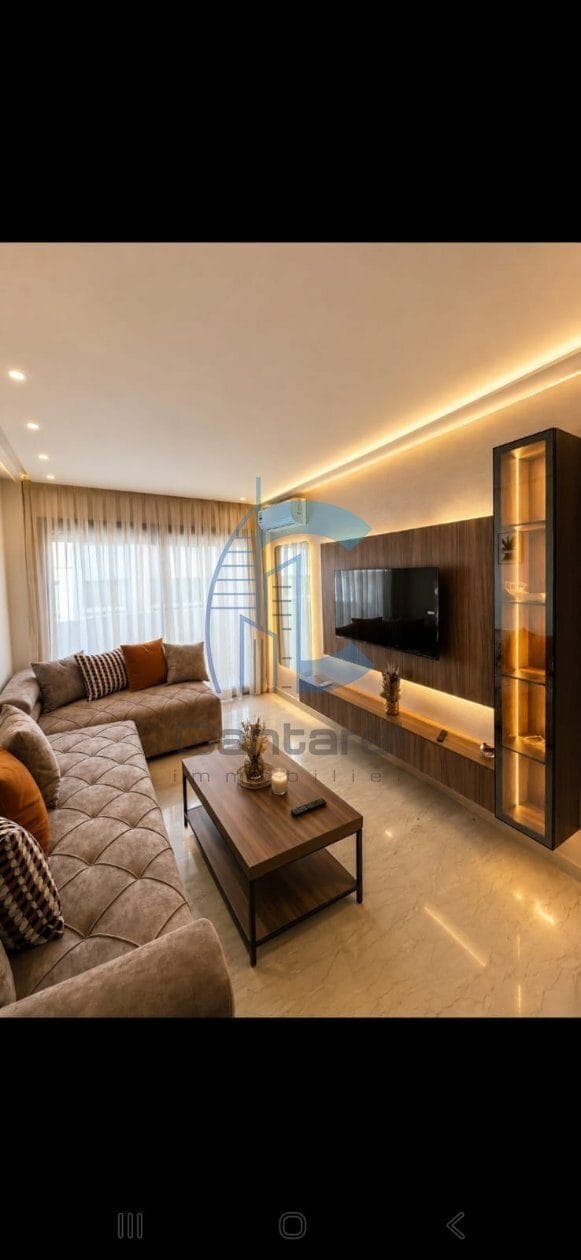 SPLENDIDE STUDIO NEUF MEUBLÉ EN LOCATION BOURGOGNE